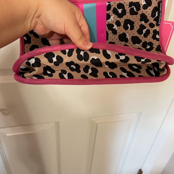 NWT Simply Southern crossbody - Picture 8 of 12